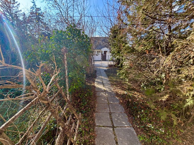 Eladó téglalakás, Balatonfüreden 57 M Ft, 3 szobás