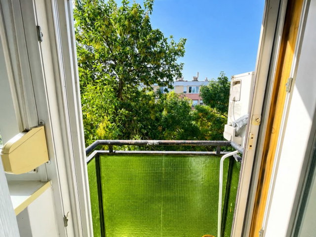 Eladó téglalakás, Szegeden 42 M Ft, 2 szobás