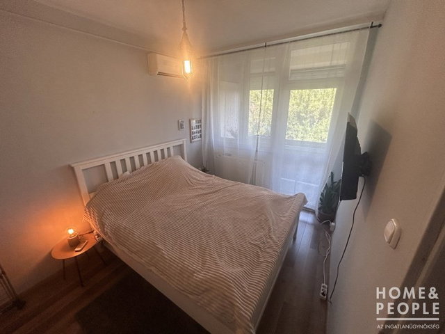 Eladó téglalakás, Szegeden 44 M Ft, 2 szobás