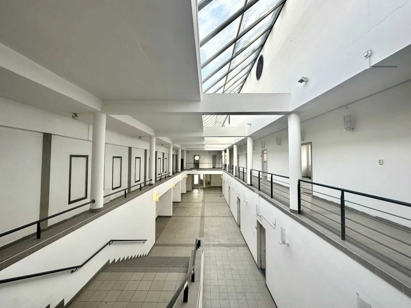 477m² · 1.000.000 ft