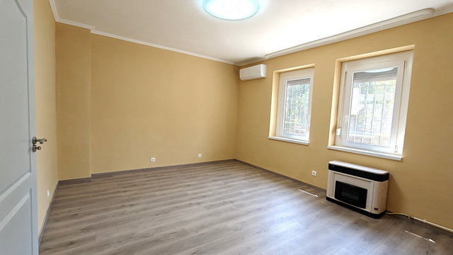 Eladó téglalakás, Szegeden 48 M Ft, 1+1 szobás