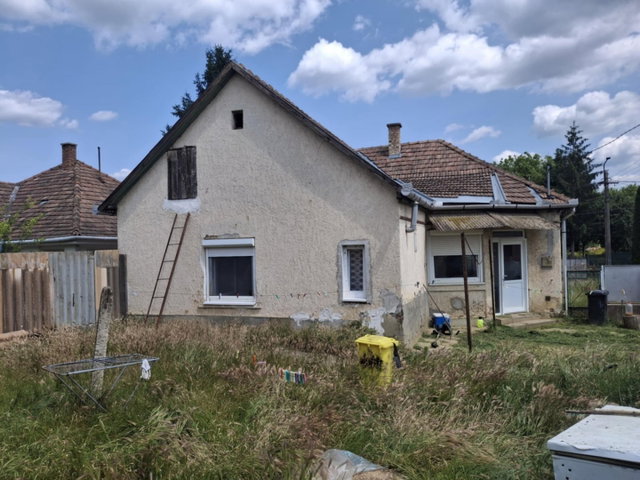 Eladó családi ház, Mátraderecskén 15 M Ft