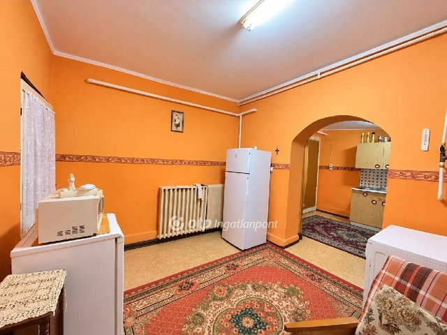 Eladó családi ház, Ebesen 56.9 M Ft, 3 szobás