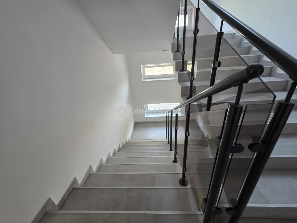 Lakás · 3 hálószoba · 103 m² · 114.900.000 Ft
