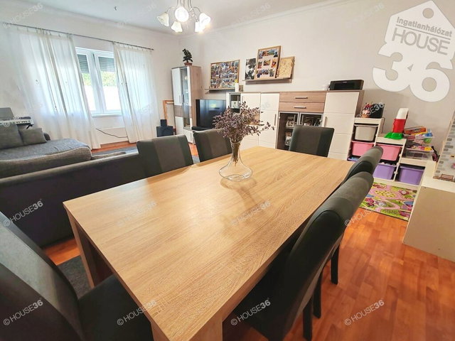 Eladó családi ház, Kecskeméten 58.9 M Ft, 2 szobás