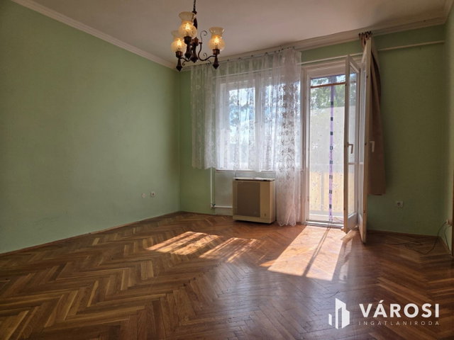 Eladó téglalakás, Salgótarjánban 29.5 M Ft, 3 szobás