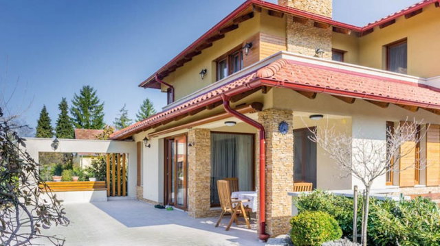 Eladó családi ház, Gárdonyban 350 M Ft, 5 szobás