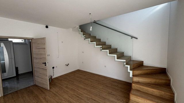 Eladó sorház, Hajdúböszörményen 88 M Ft, 2 szobás
