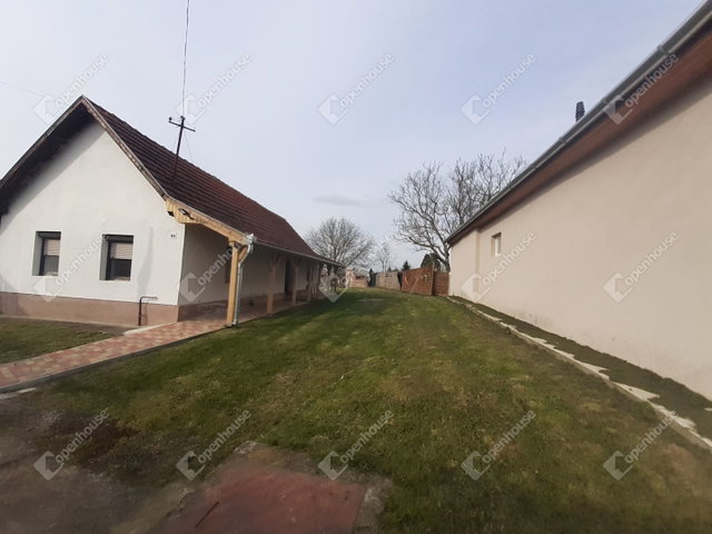 Eladó családi ház, Nagykanizsán 13.4 M Ft, 2 szobás