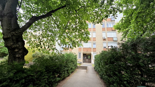 Eladó téglalakás, Tatabányán, Kós Károly utcában 33.9 M Ft