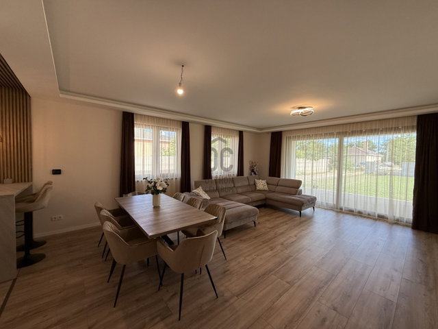 Eladó családi ház, Debrecenben 149.9 M Ft, 4 szobás
