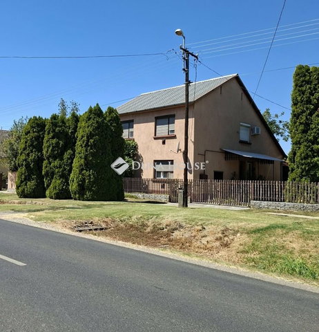 Eladó családi ház, Bácsbokodon 35 M Ft, 4 szobás