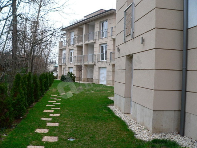 Kiadó téglalakás, albérlet, Zamárdiban, Ibolya utcában
