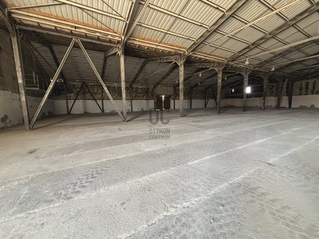 Eladó ipari ingatlan, Gávavencsellőn 420 M Ft
