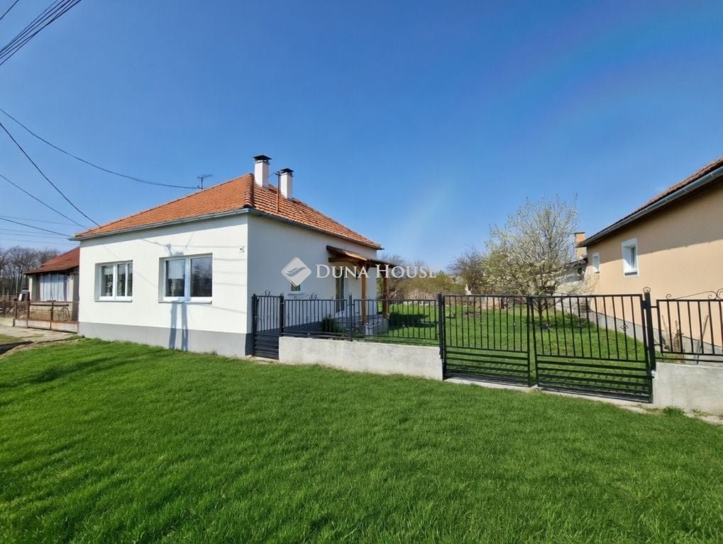 Családi ház · 2 hálószoba · 71 m² · 15.900.000 Ft