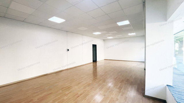Eladó üzlethelyiség, Tatabányán 79 M Ft, 1 szobás