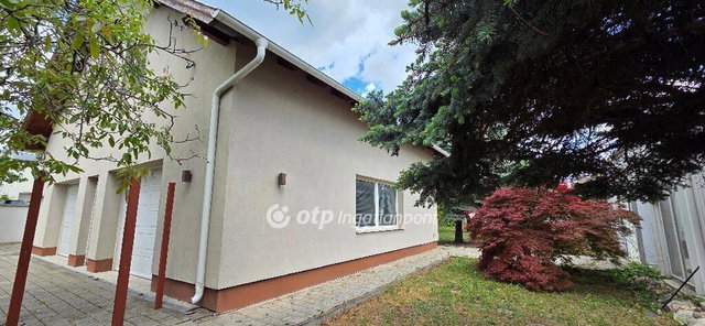 Eladó családi ház, Érden 88 M Ft, 3 szobás