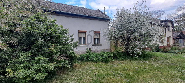 Eladó családi ház, Makón 24.9 M Ft, 3 szobás