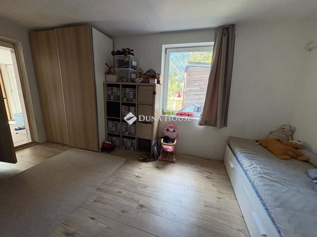 Eladó családi ház, Rábacsanakon 28.9 M Ft, 2 szobás