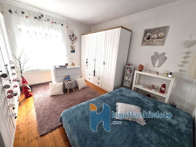 Eladó családi ház, Hévízen 118 M Ft, 4 szobás