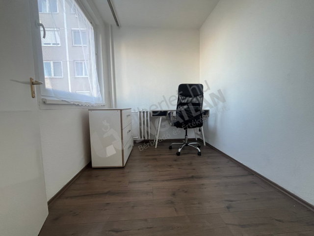 Kiadó panellakás, albérlet, VIII. kerületben, Práter utcában