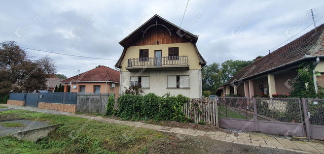 Eladó családi ház, Sárospatakon 24.9 M Ft, 3 szobás