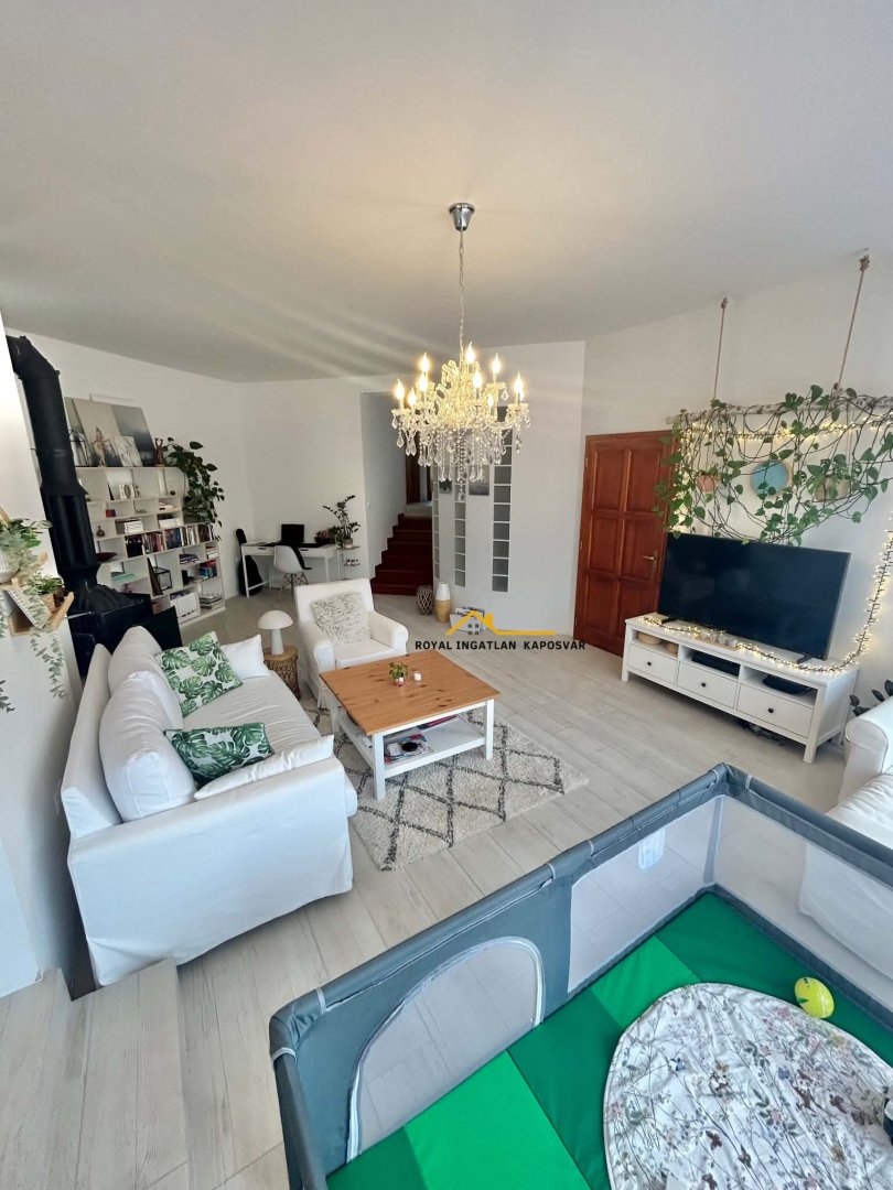 4 bed · 156m² · 112.500.000 ft