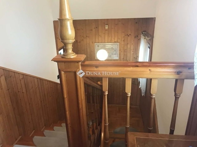 Eladó családi ház, Budapesten, XV. kerületben 149.9 M Ft