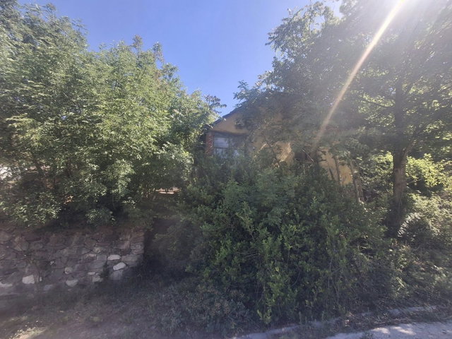 Eladó családi ház, Visegrádon, Temetősor utcában 21.9 M Ft