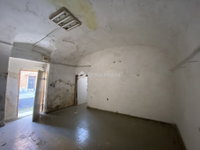 Eladó iroda, Sopronban 16.2 M Ft, 2 szobás / költözzbe.hu