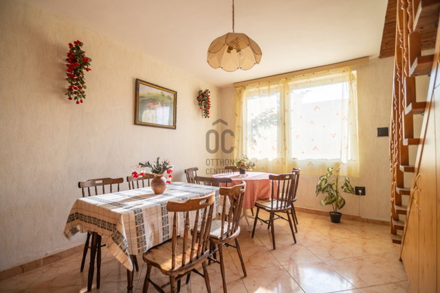Eladó családi ház, Gárdonyban 85 M Ft, 5 szobás