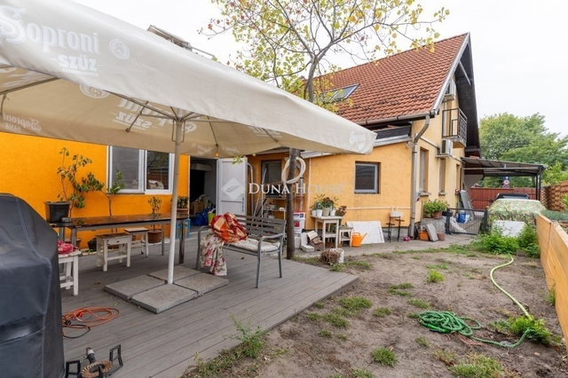 Eladó családi ház, Budapesten, XV. kerületben 185 M Ft, 4 szobás