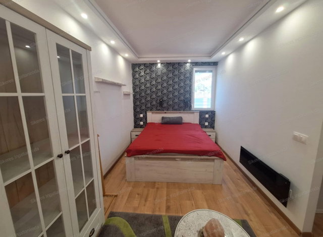 Eladó ikerház, Tatán 86 M Ft, 3 szobás / költözzbe.hu