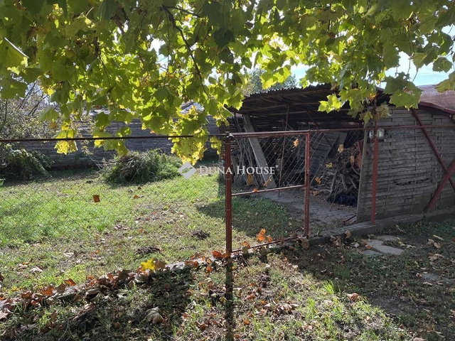 Eladó családi ház, Úrhidán 125 M Ft, 3 szobás