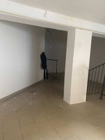 Kiadó üzlethelyiség, Nagykanizsán 130 E Ft / hó