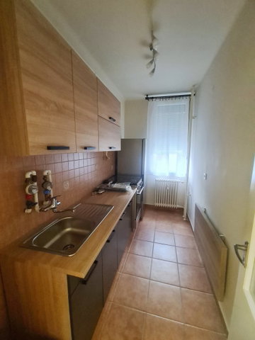 Kiadó téglalakás, albérlet, Nyíregyházán 130 E Ft / hó