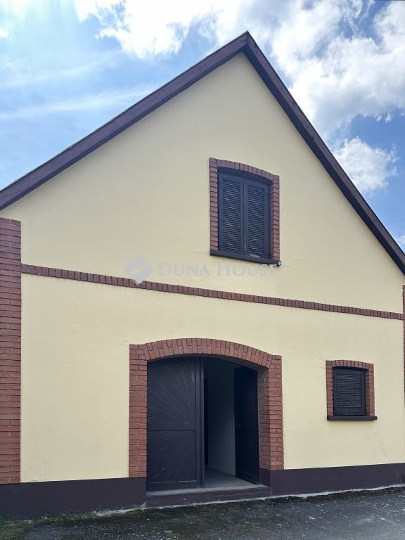3 bed · 82m² · 10.500.000 ft