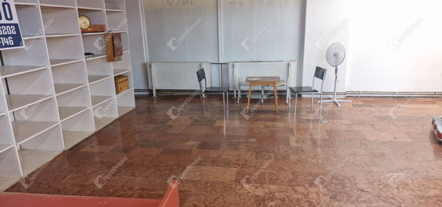 Kiadó üzlethelyiség, Sárospatakon 176 E Ft / hó, 2 szobás