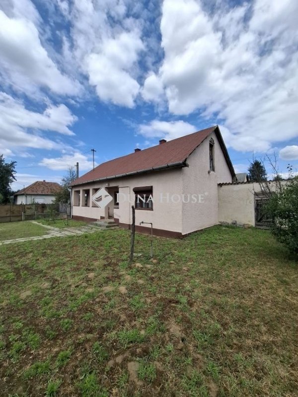 4 hálószoba · 102 m² · 11.900.000 Ft