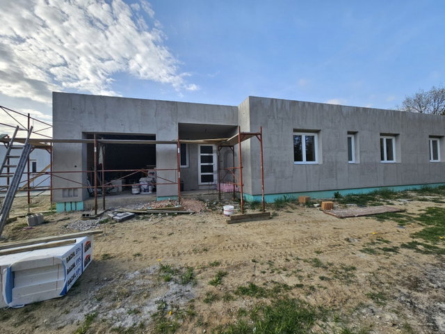 Eladó családi ház, Kőszegen 106.6 M Ft, 4 szobás