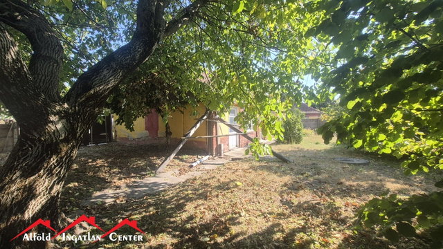 Eladó családi ház, Gyulán 17.9 M Ft, 3 szobás
