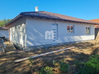 Eladó családi ház, Székesfehérvárott 97.5 M Ft, 4 szobás