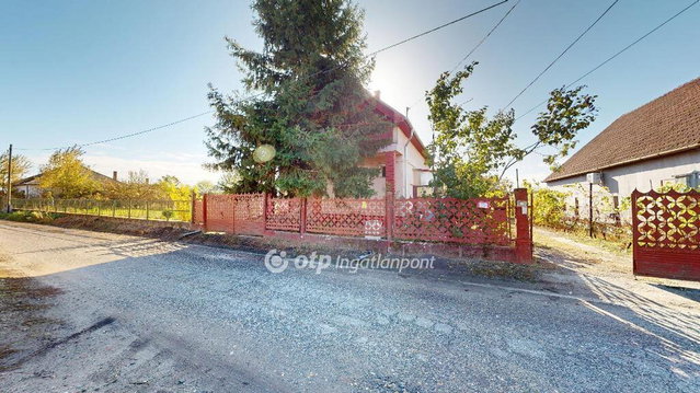 Eladó családi ház, Kemecsén 35.4 M Ft, 3 szobás