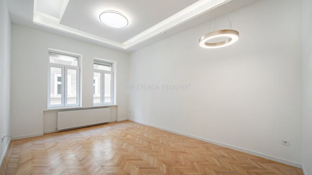Eladó téglalakás, Budapesten, I. kerületben 149.9 M Ft, 3 szobás