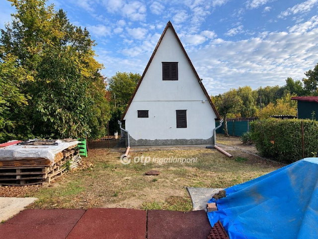Eladó nyaraló, Szalkszentmártonon 25.9 M Ft, 2+1 szobás