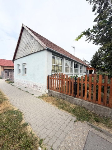 Eladó téglalakás, Üllőn 55.9 M Ft, 3 szobás