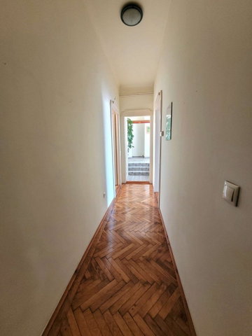 Eladó téglalakás, Budapesten, VIII. kerületben 185 M Ft
