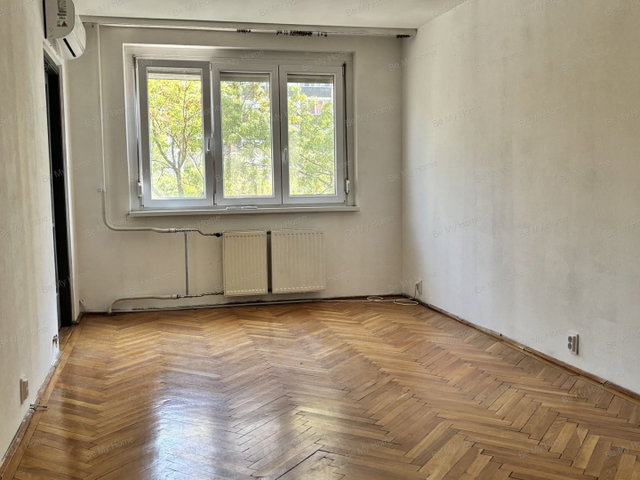 Eladó panellakás, Budapesten, III. kerületben 57.9 M Ft, 2 szobás