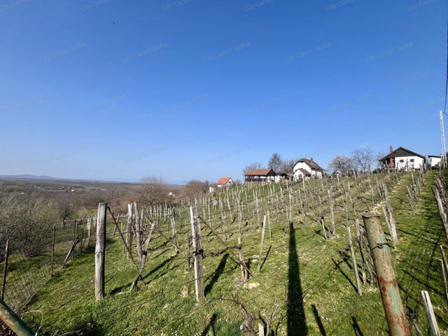 Eladó nyaraló, Balatonlelleén 69 M Ft / költözzbe.hu