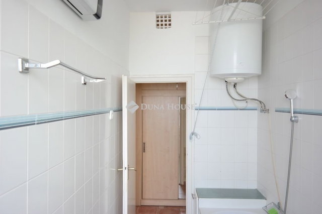 Eladó téglalakás, Budapesten, XX. kerületben 60 M Ft, 3 szobás